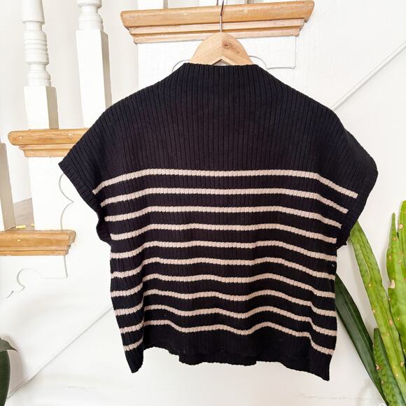 Blu Pepper Black Beige Striped Funnel Neck Sweater Cap Sleeve Knit Top Size L - Picture 7 of 7